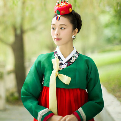 最新婚礼舞台布置秀出你的精彩